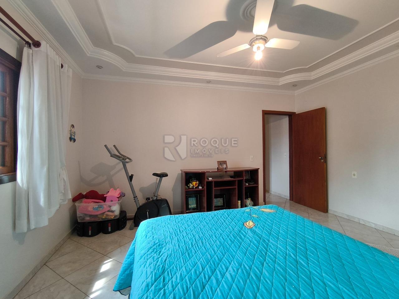 Casa Residencial à venda no bairro Jardim Gustavo Peccinini: DORMITÓRIO 3