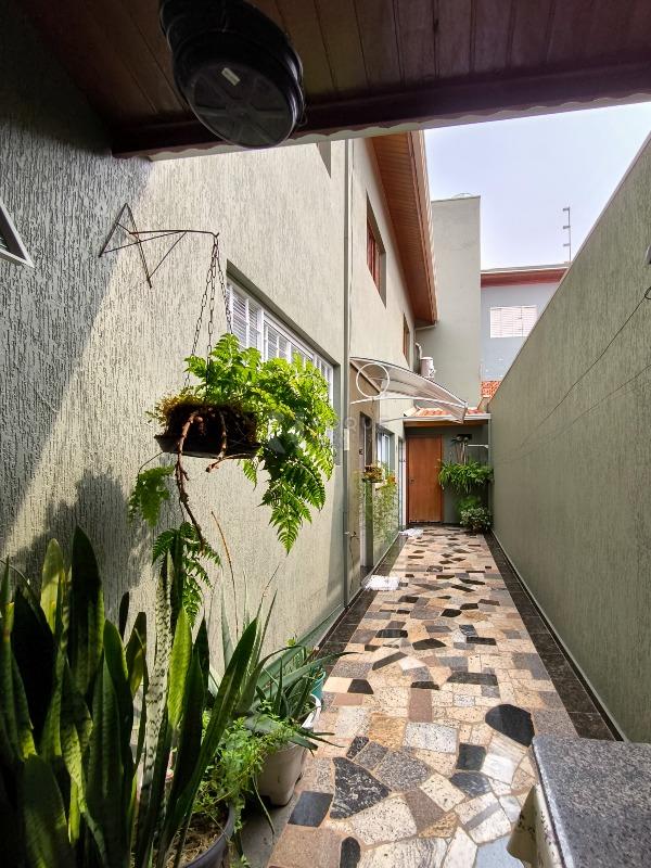 Casa Residencial à venda no bairro Jardim Gustavo Peccinini: LATERAL EXTERNA