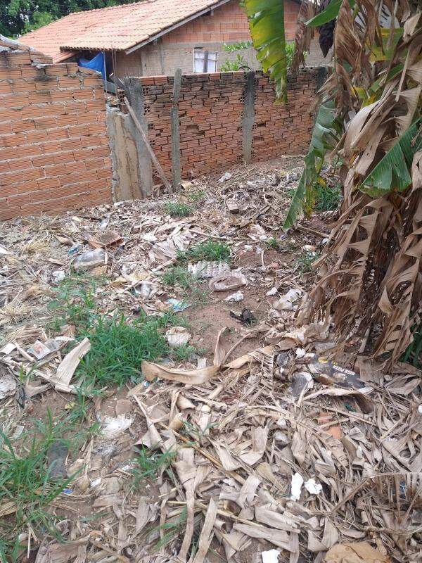 Terreno à venda no bairro Jardim Residencial Santa Amália: 