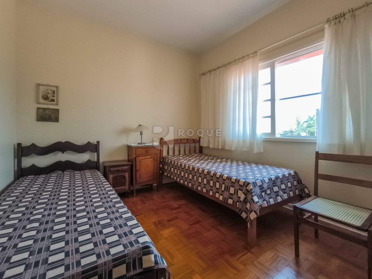 Casa Residencial à venda no bairro Jardim Mercedes: DORMITÓRIO 2