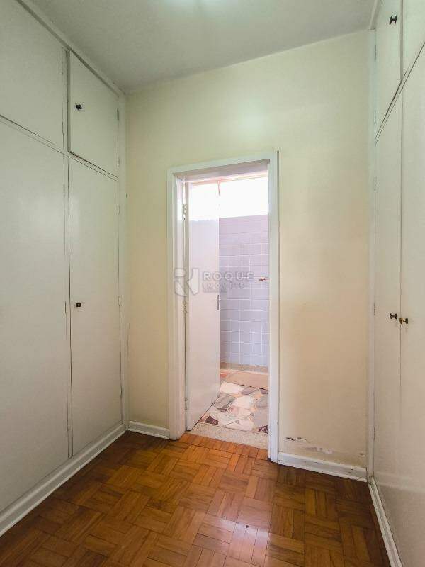 Casa Residencial à venda no bairro Jardim Mercedes: CLOSET