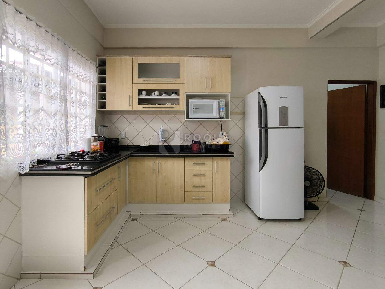 Casa Residencial à venda no bairro Parque Residencial Aeroporto: COZINHA