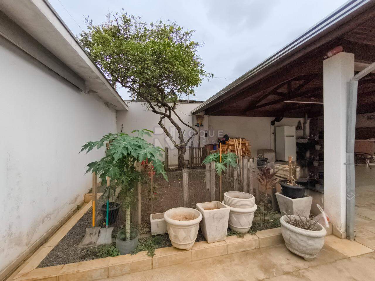 Casa Residencial à venda no bairro Parque Residencial Aeroporto: JARDIM