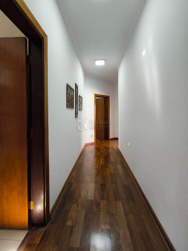 Casa em condomínio à venda no bairro Jardim Parque Avenida: CORREDOR INTERNO