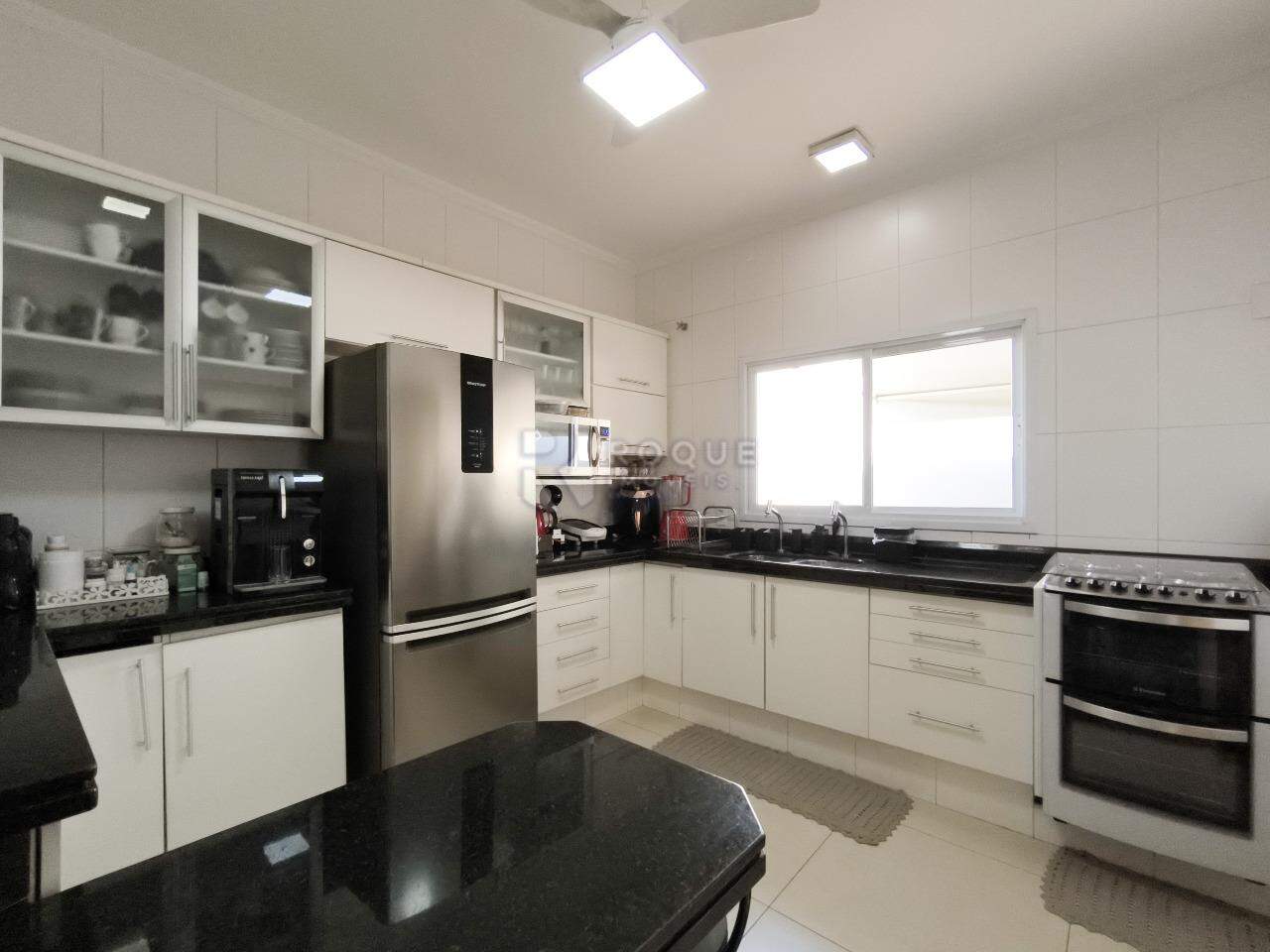 Casa em condomínio à venda no bairro Jardim Parque Avenida: COZINHA