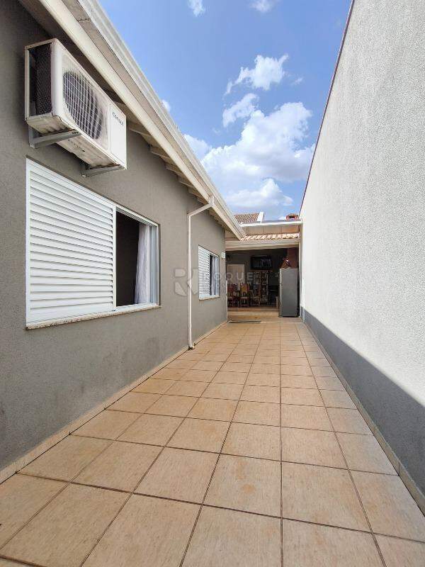 Casa em condomínio à venda no bairro Jardim Parque Avenida: LATERAL EXTERNA