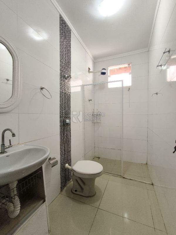 Casa Residencial à venda no bairro Jardim das Palmeiras: BANHEIRO SOCIAL