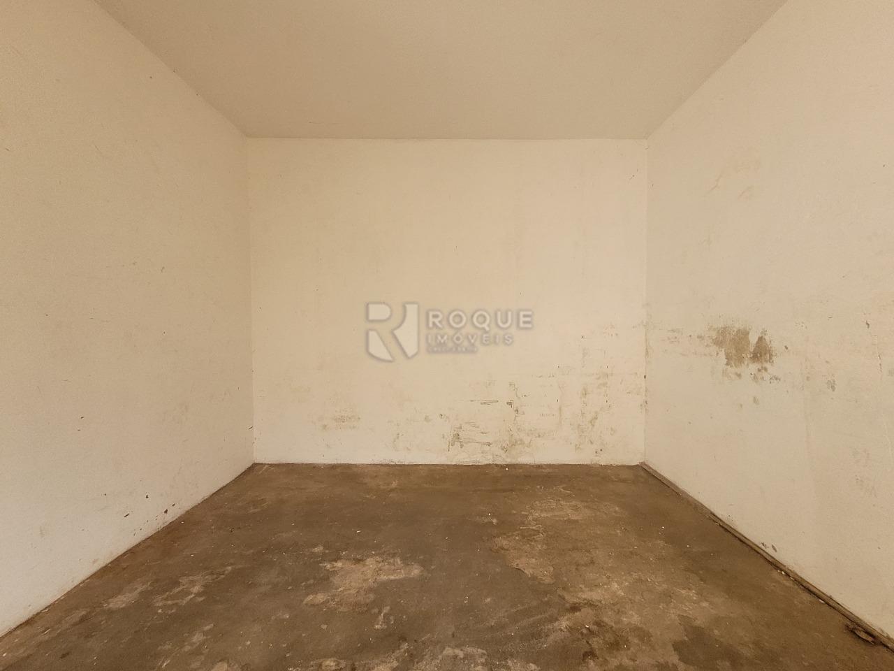 Salão para aluguel no bairro Centro: Sala fundos