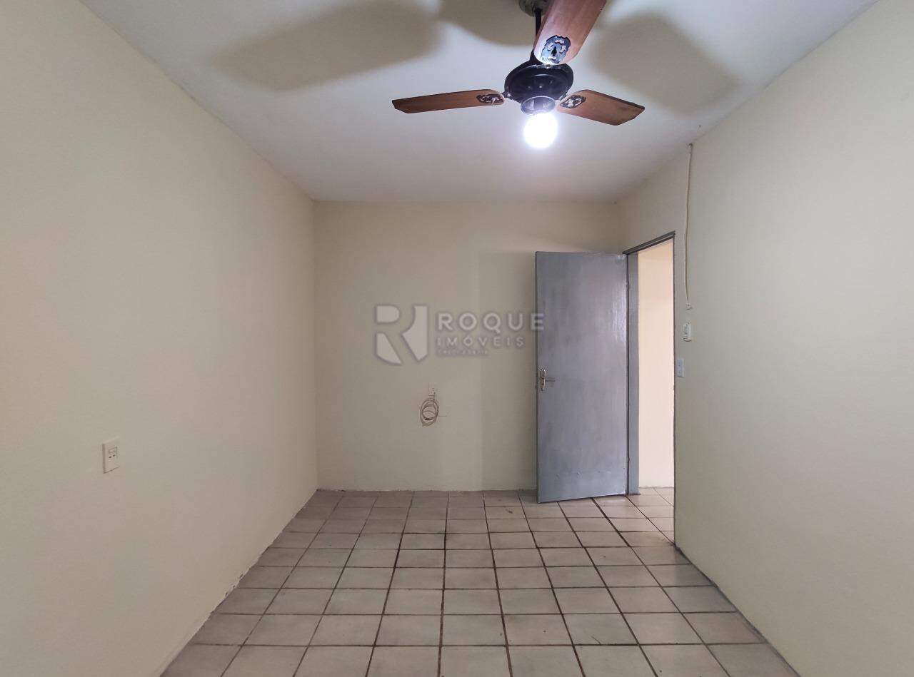 Casa Residencial para aluguel no bairro Jardim Gustavo Peccinini II: Dormitório 1
