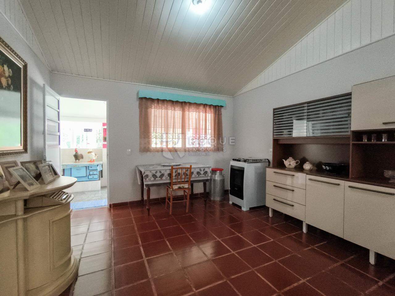 Chácara à venda no bairro Área Rural de Limeira: COZINHA