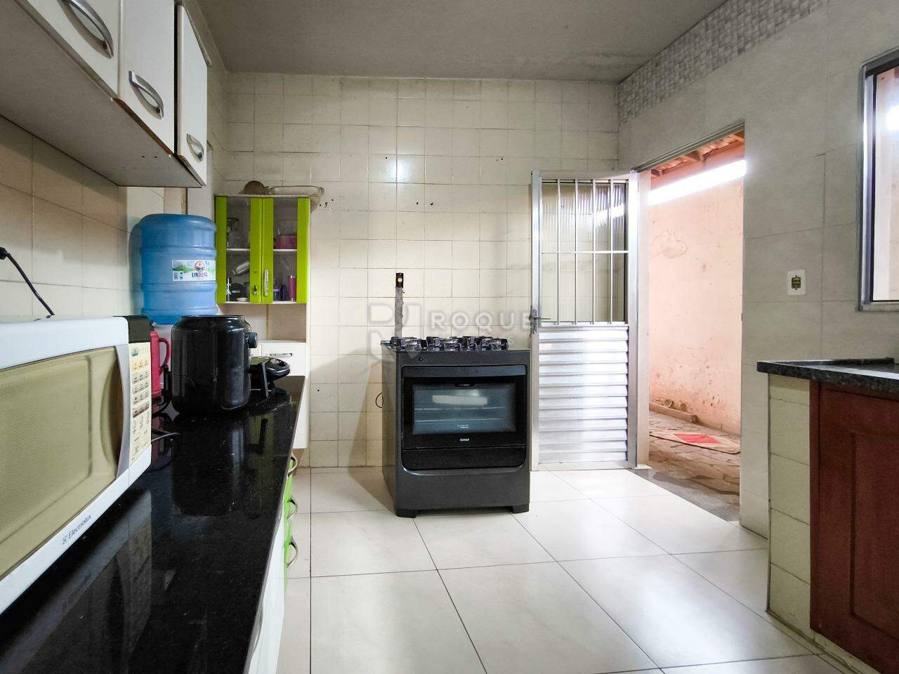 Casa Residencial à venda no bairro Parque Hippolyto: COZINHA 1