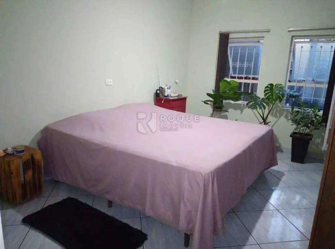 Casa Residencial à venda no bairro Jardim Residencial Victório Lucato: