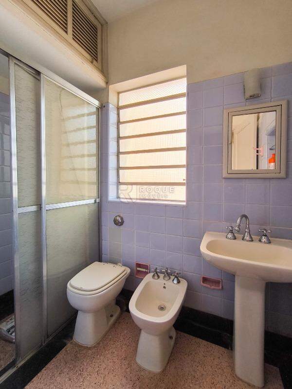 Casa Residencial à venda no bairro Centro: BANHEIRO SOCIAL 2