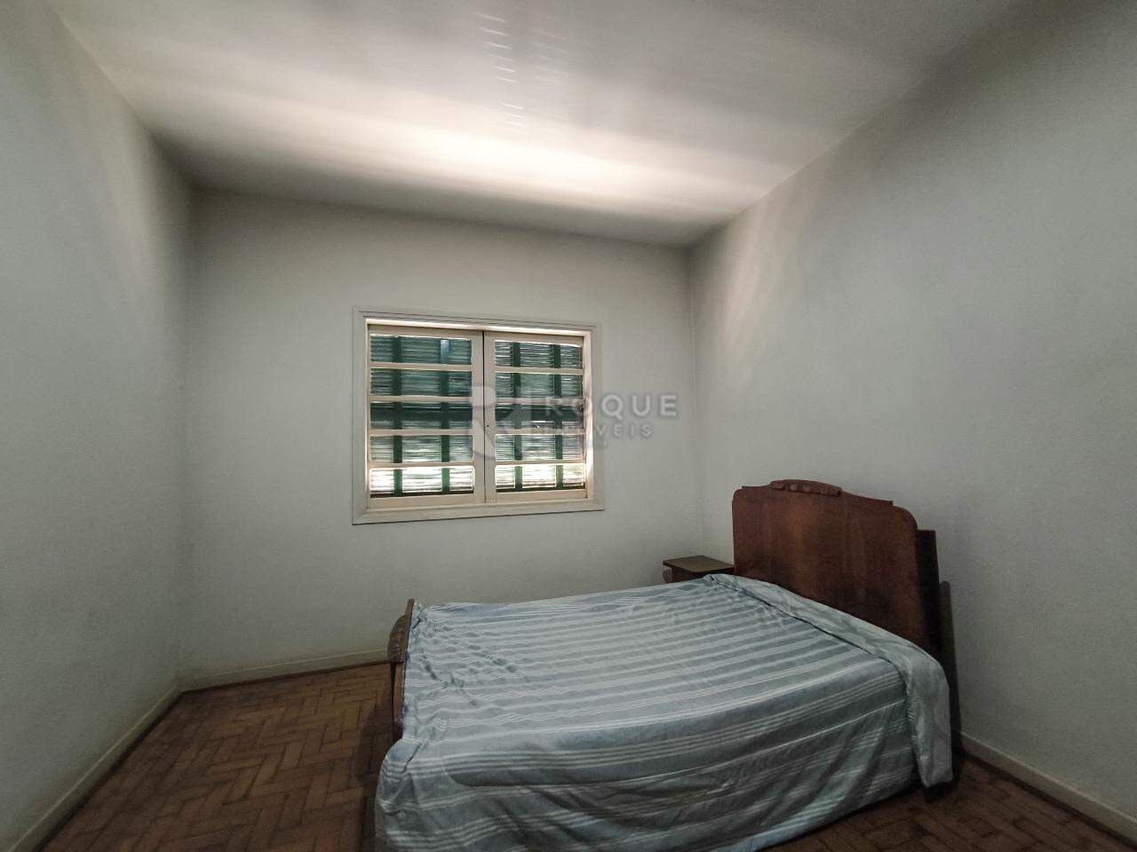 Casa Residencial à venda no bairro Centro: DORMITÓRIO 4