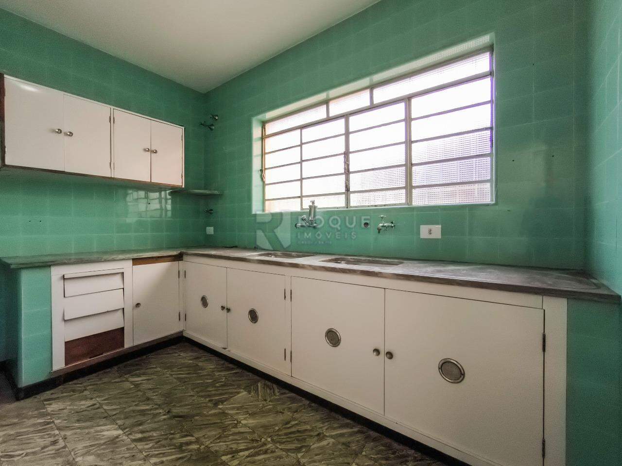 Casa Residencial à venda no bairro Centro: COZINHA