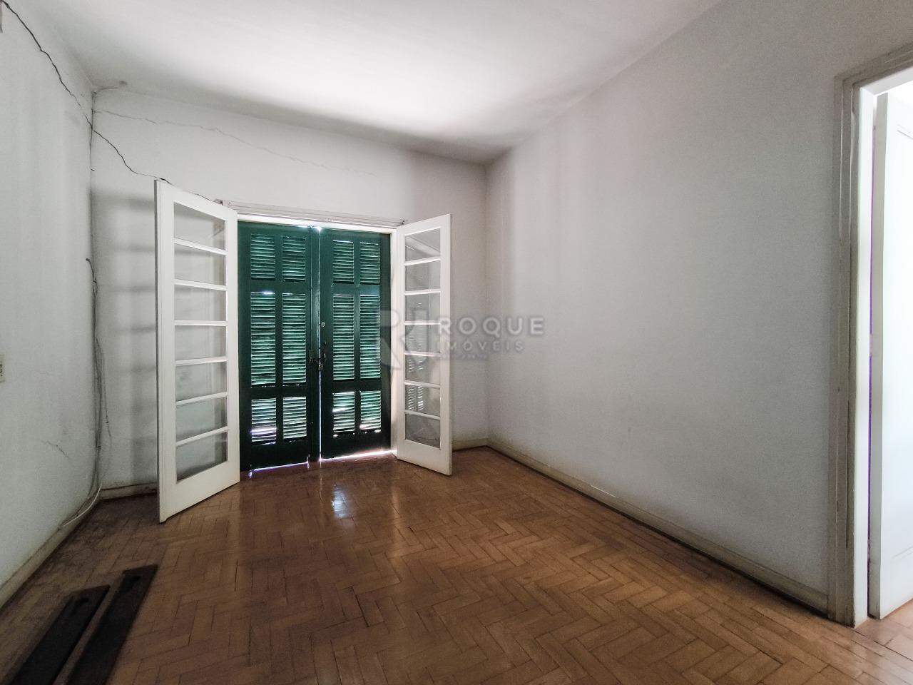 Casa Residencial à venda no bairro Centro: DORMITÓRIO 1