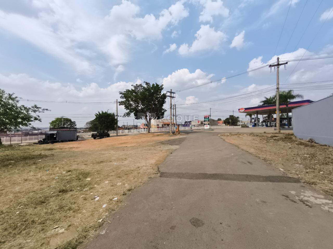 Terreno à venda no bairro Jardim Novo Horizonte: 