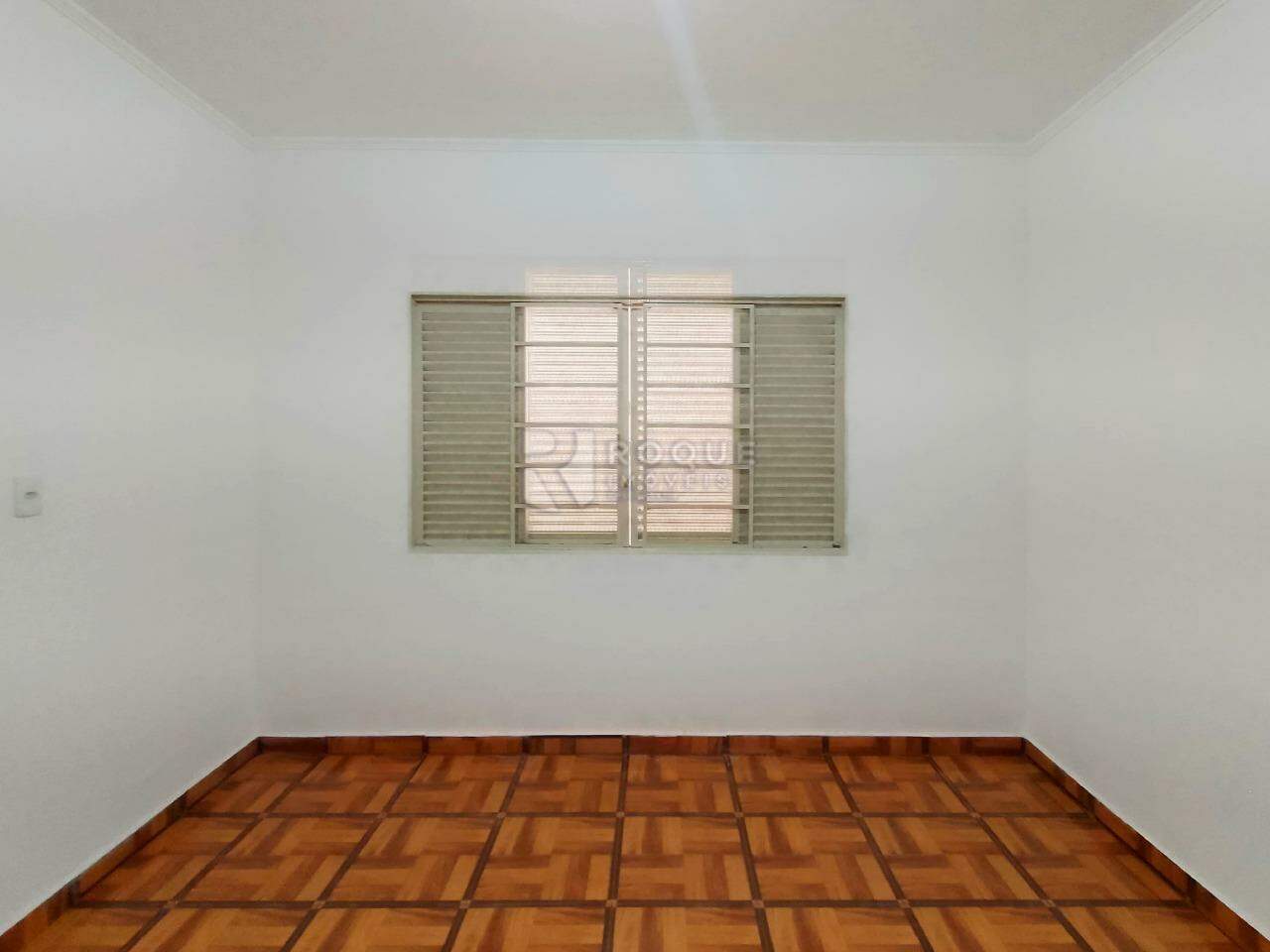 Casa Residencial para aluguel no bairro Vila Santa Lucia: Dormitório 02