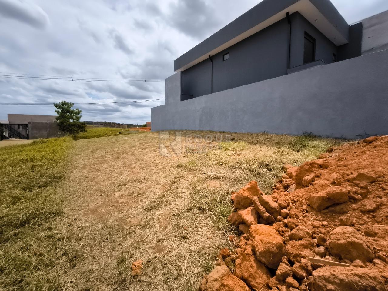Terreno à venda no bairro Jardim Marajoara: 