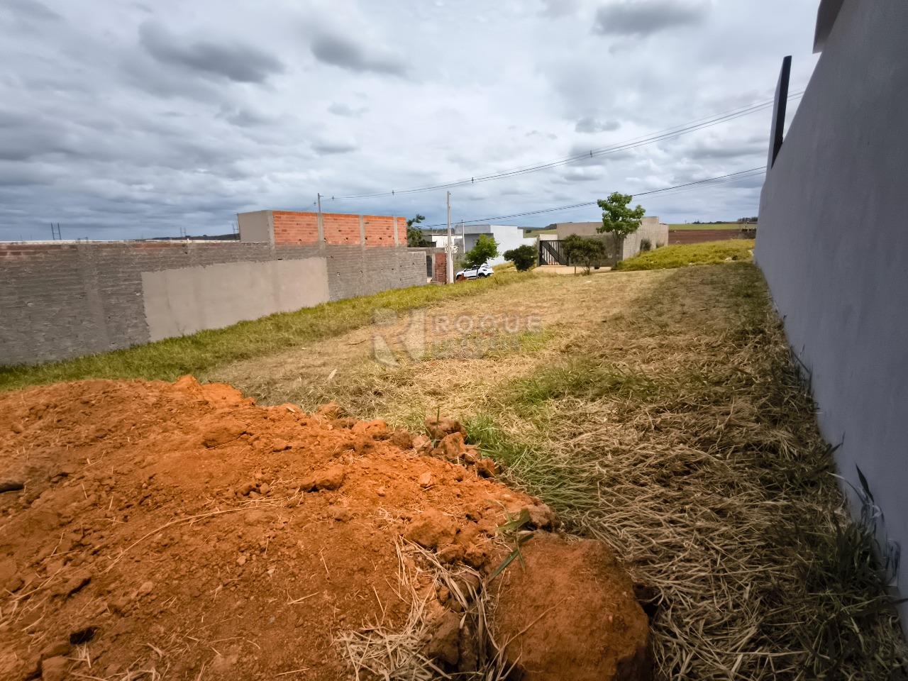 Terreno à venda no bairro Jardim Marajoara: 