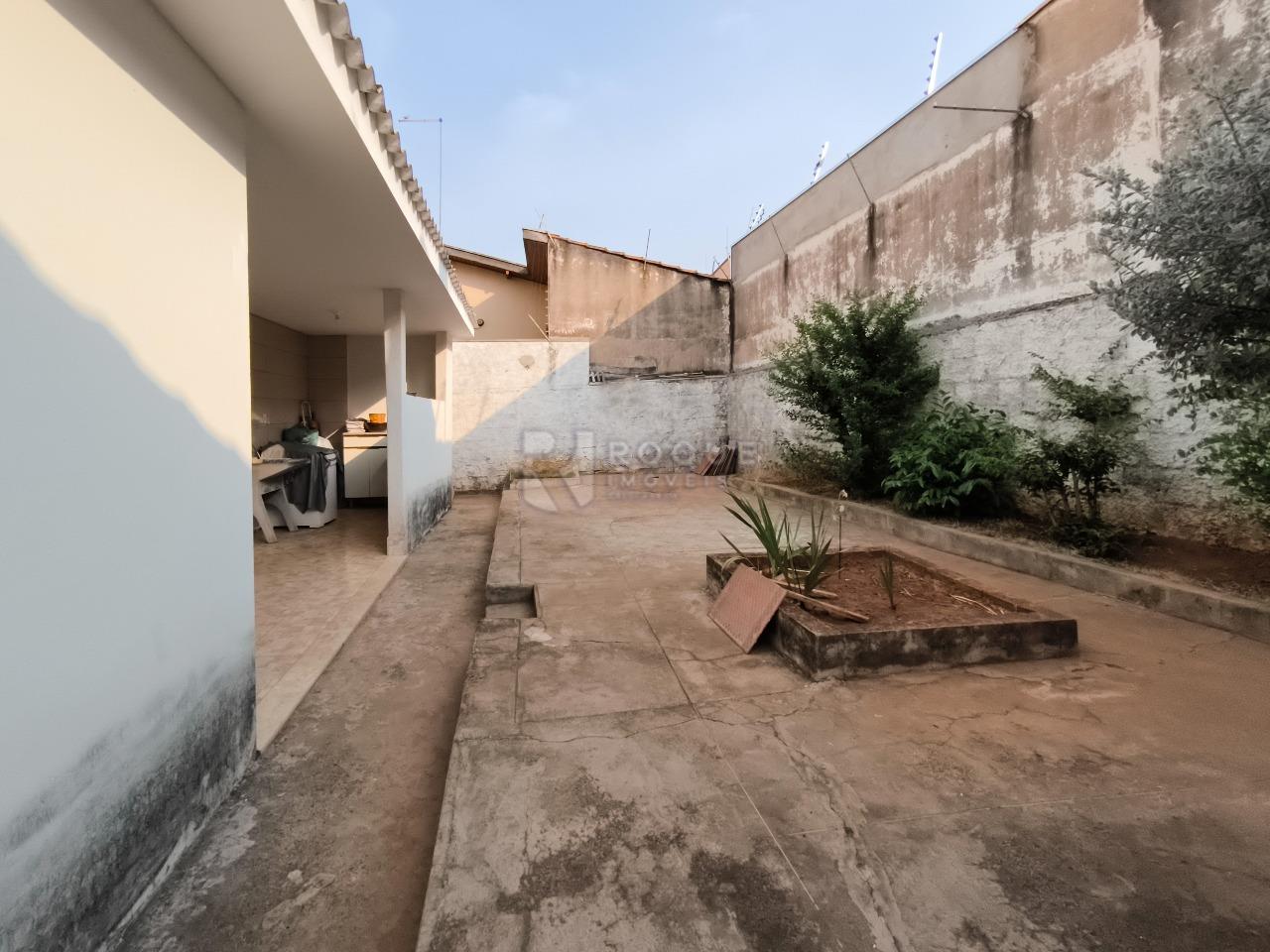 Casa Residencial à venda no bairro Cidade Jardim: QUINTAL