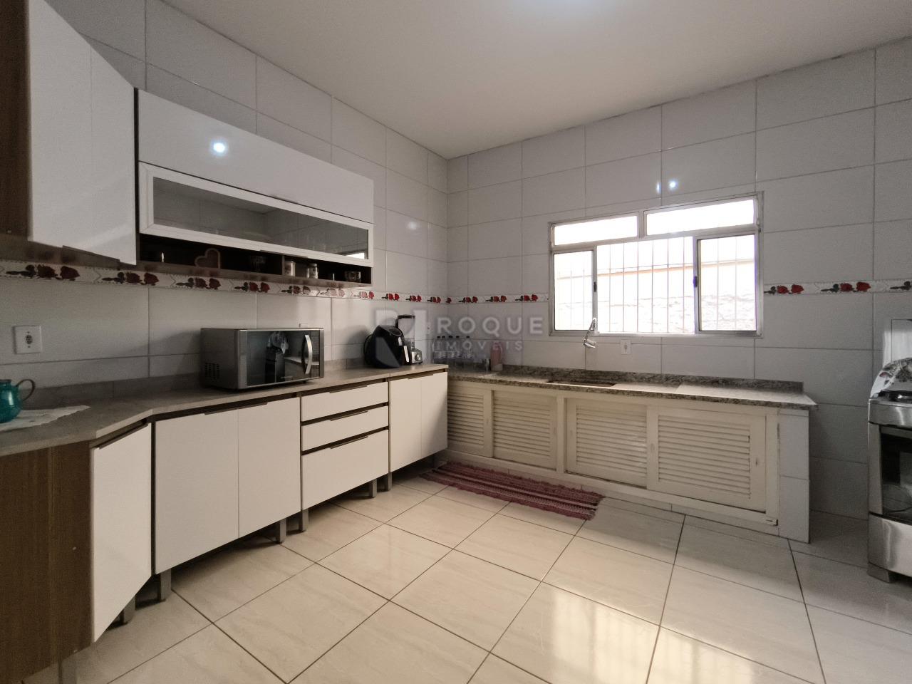 Casa Residencial à venda no bairro Cidade Jardim: COZINHA