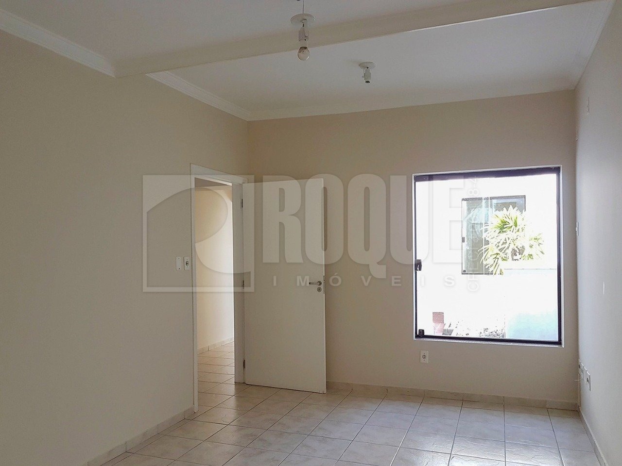 Casa Comercial à venda no bairro Centro: 