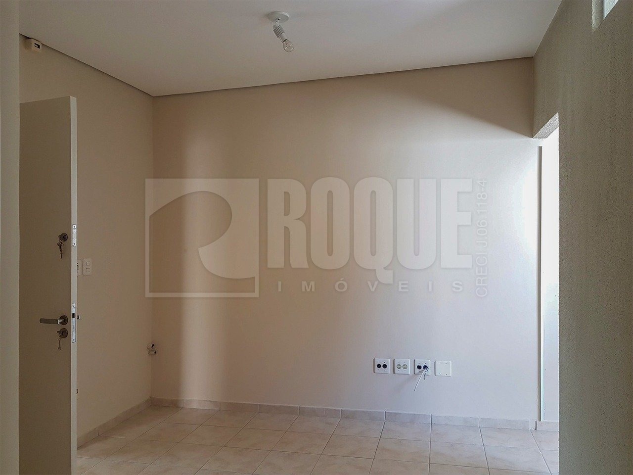 Casa Comercial à venda no bairro Centro: 