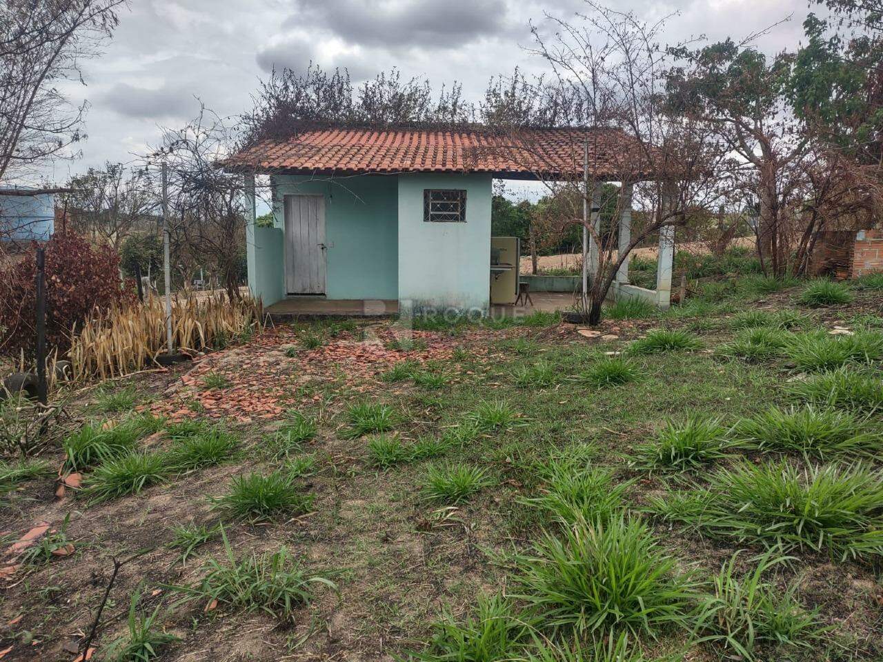 Chácara à venda no bairro Bairro dos Pires de Baixo: 