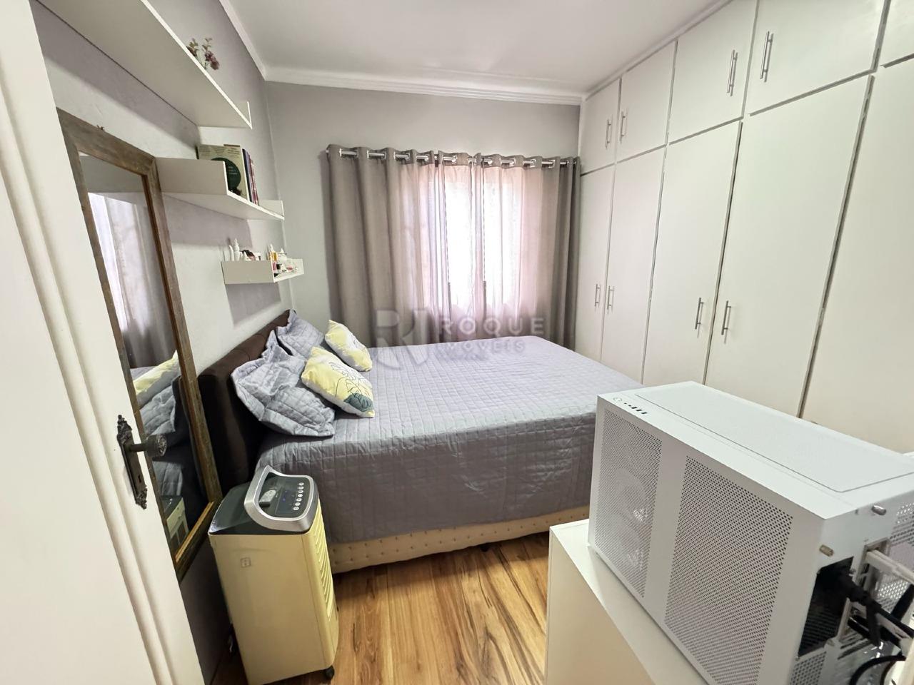 Casa Residencial à venda no bairro Vila Camargo: 