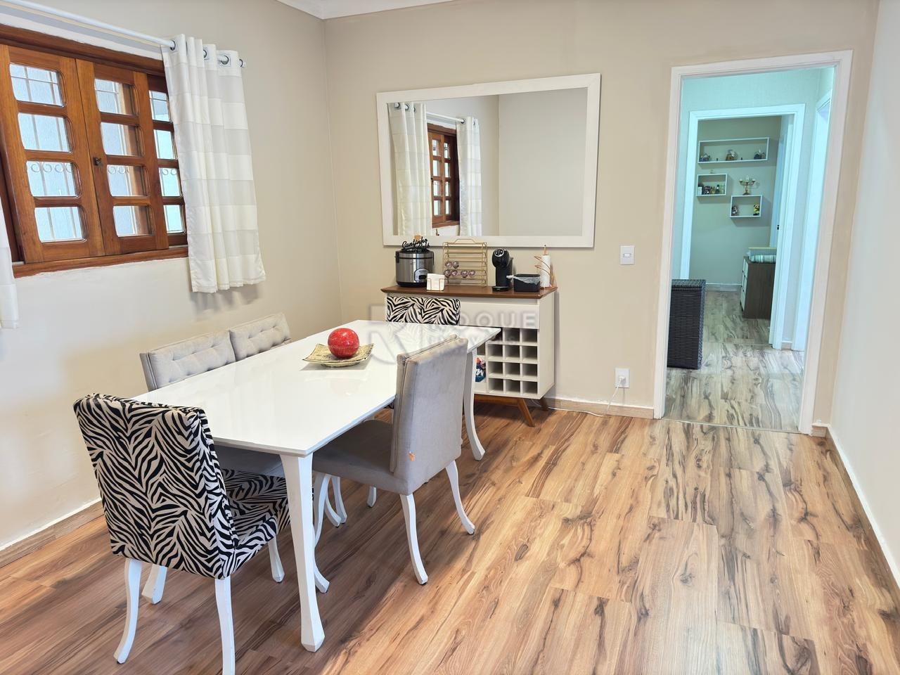 Casa Residencial à venda no bairro Vila Camargo: 