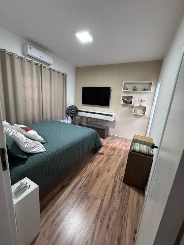 Casa Residencial à venda no bairro Vila Camargo: 