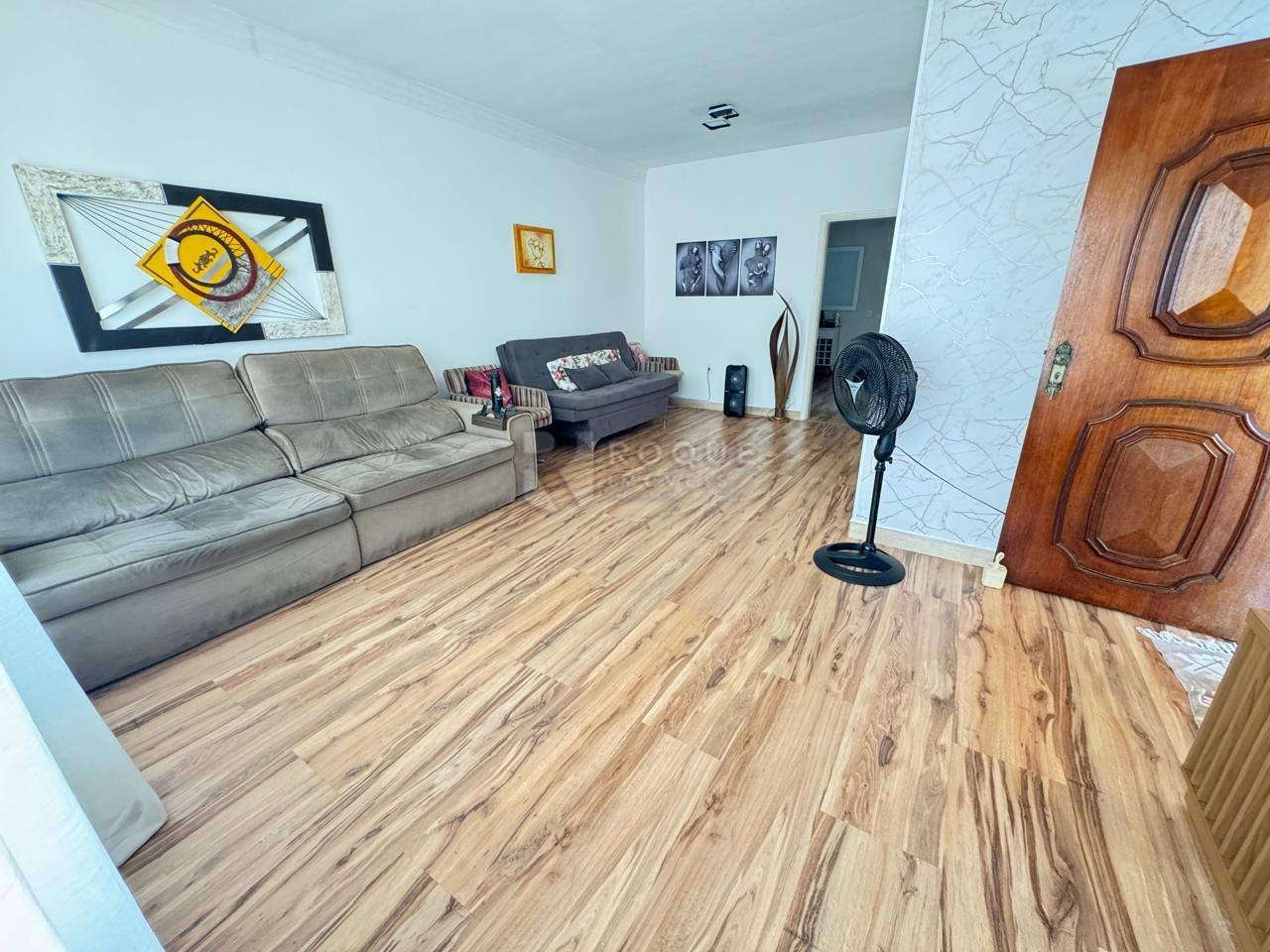 Casa Residencial à venda no bairro Vila Camargo: 