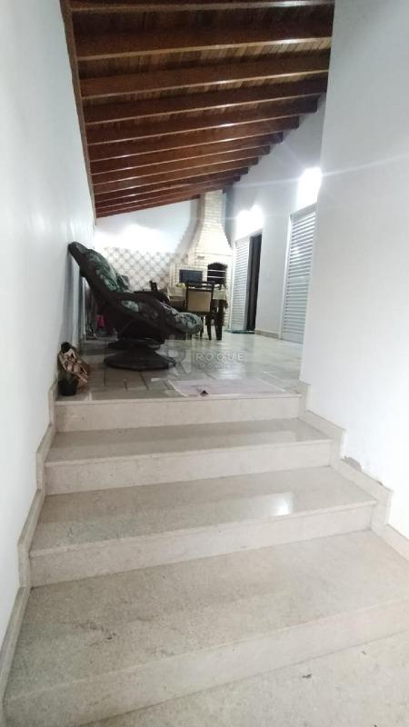 Casa Residencial à venda no bairro Vila Camargo: 