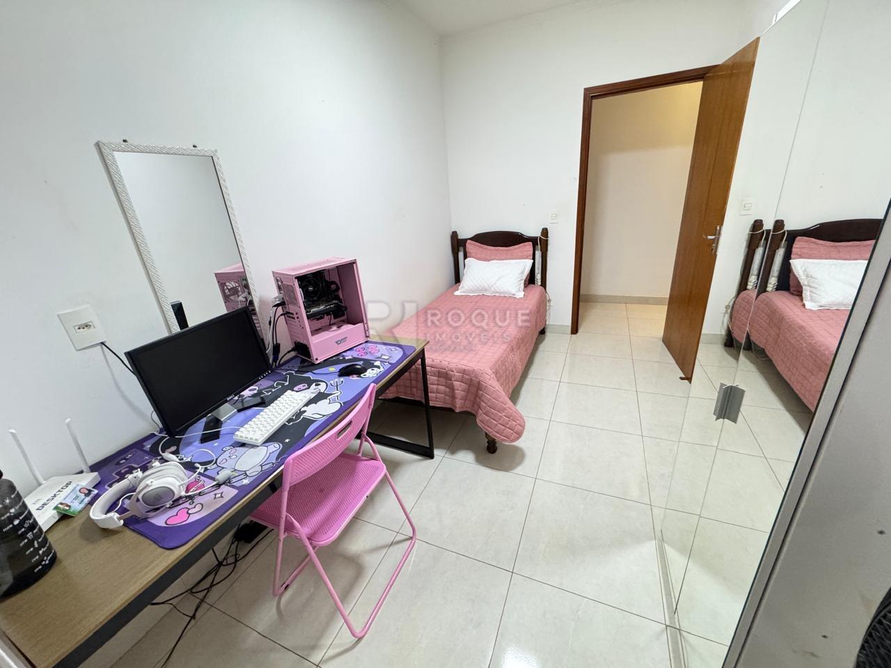 Casa Residencial à venda no bairro Vila Camargo: 