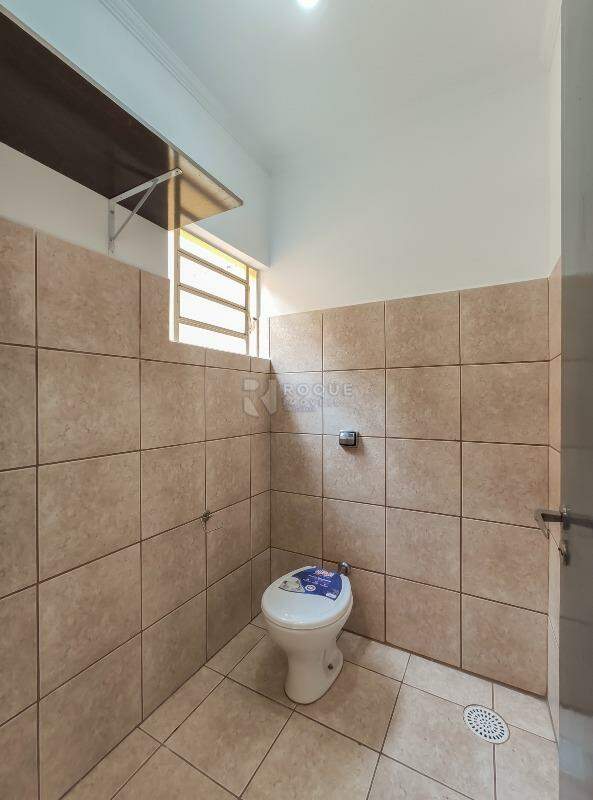Loja para aluguel no bairro Vila São João: WC social 