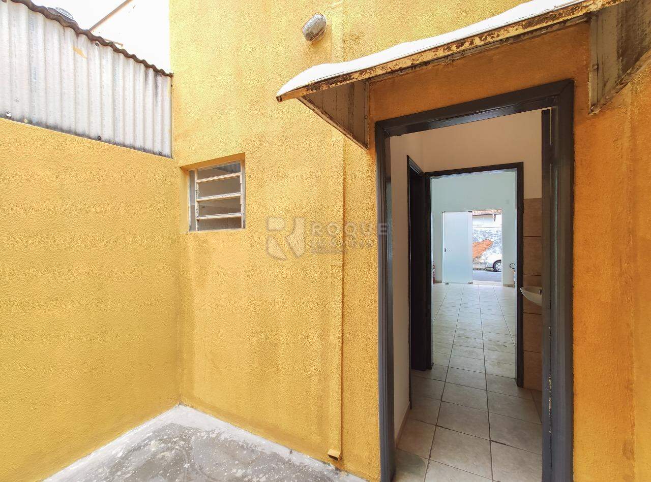 Loja para aluguel no bairro Vila São João: Fundo 