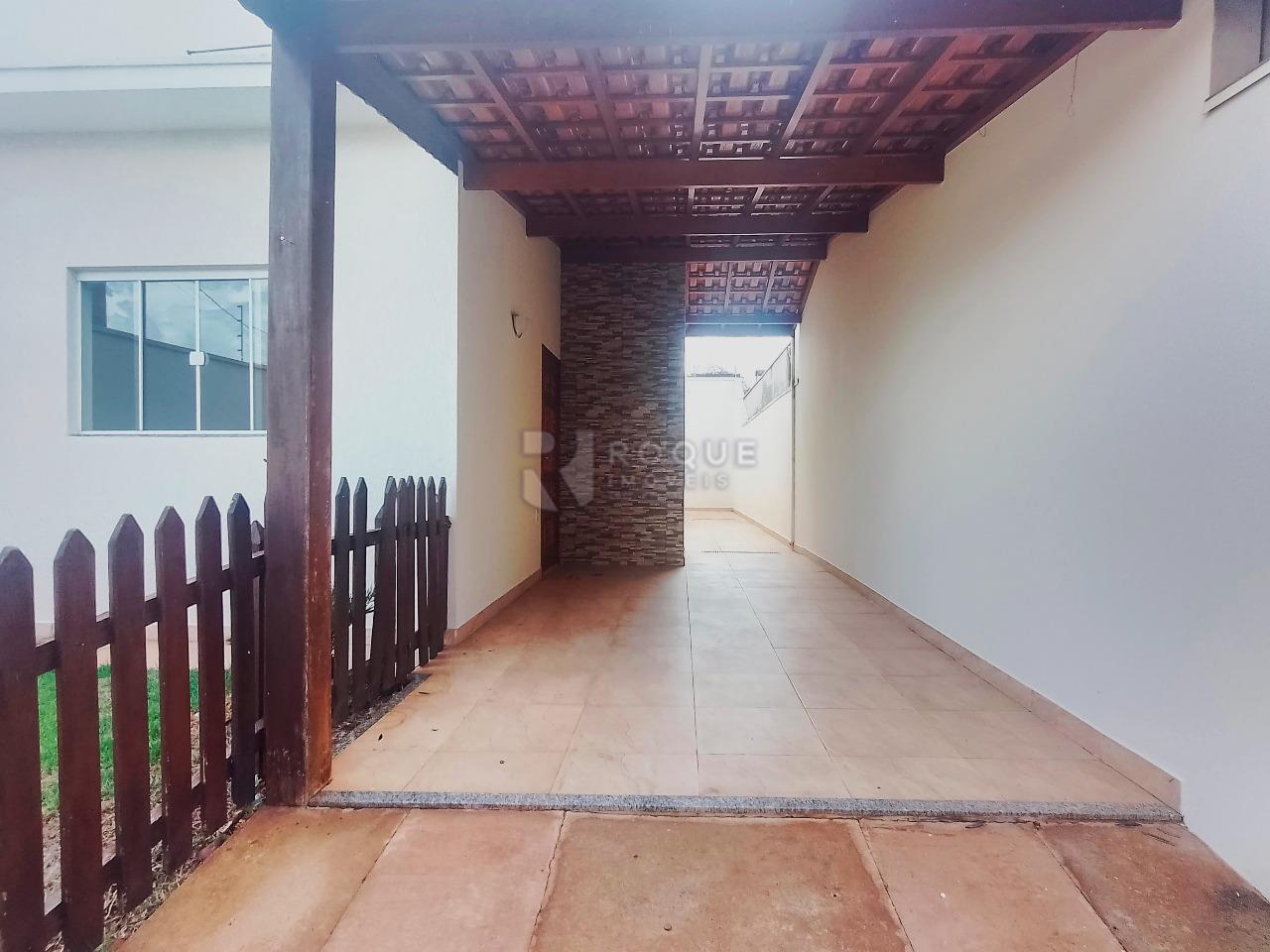 Casa Residencial para aluguel no bairro Residencial Interlagos: Garagem