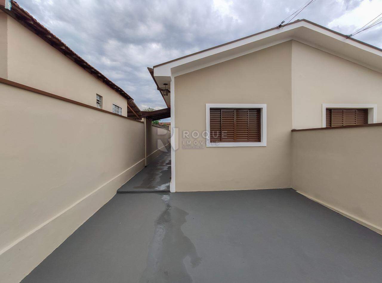 Casa Residencial para aluguel no bairro Vila Piza: Garagem 