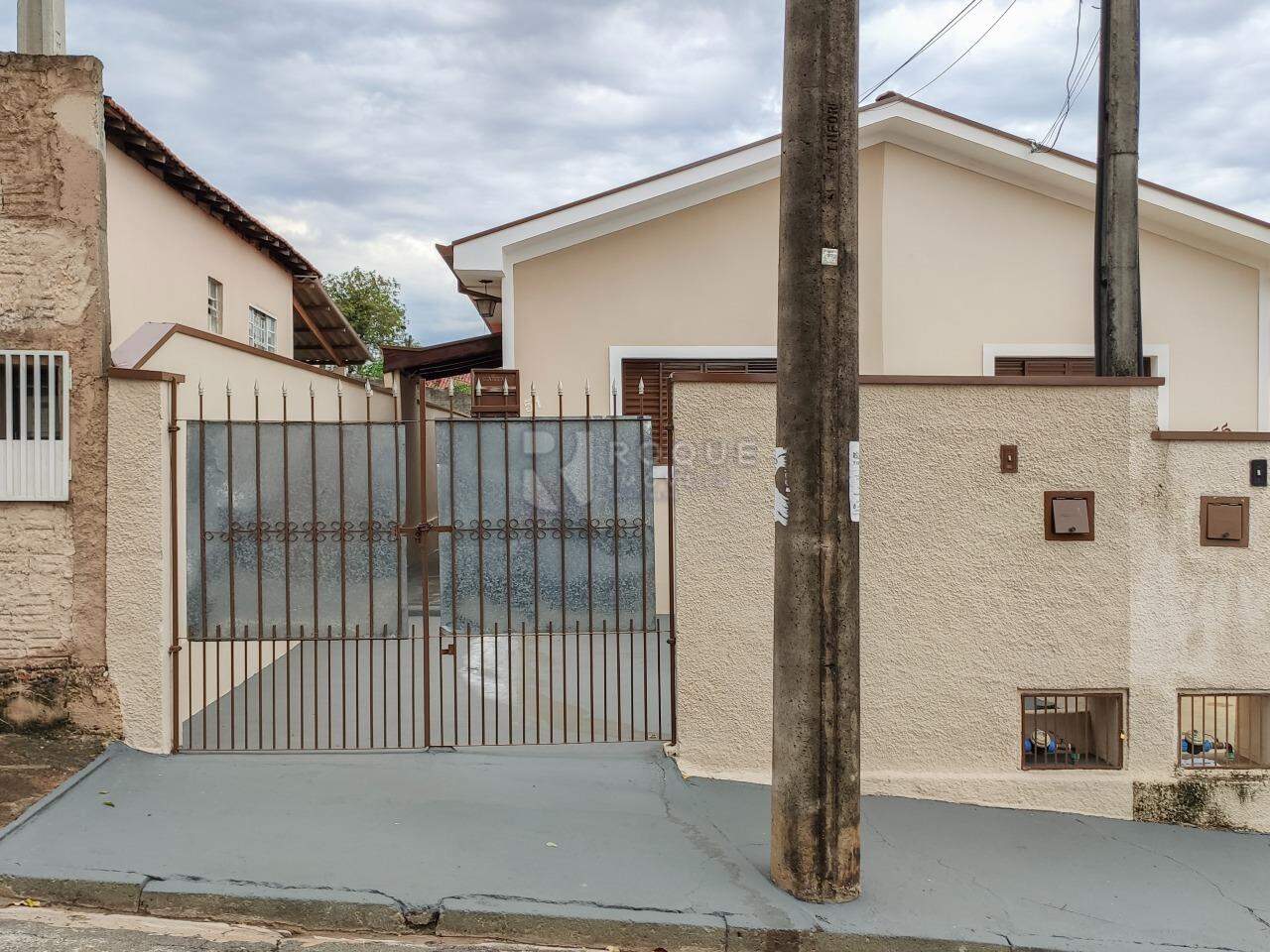 Casa Residencial para aluguel no bairro Vila Piza: Fachada 