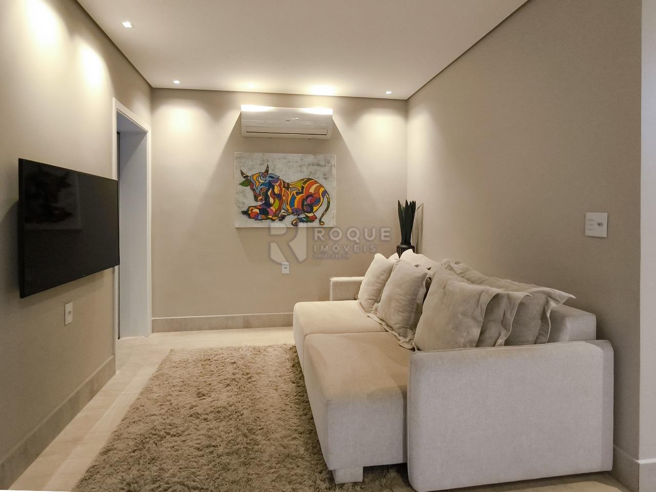 Casa em condomínio à venda no bairro Parque Residencial Roland: SALA DE TV