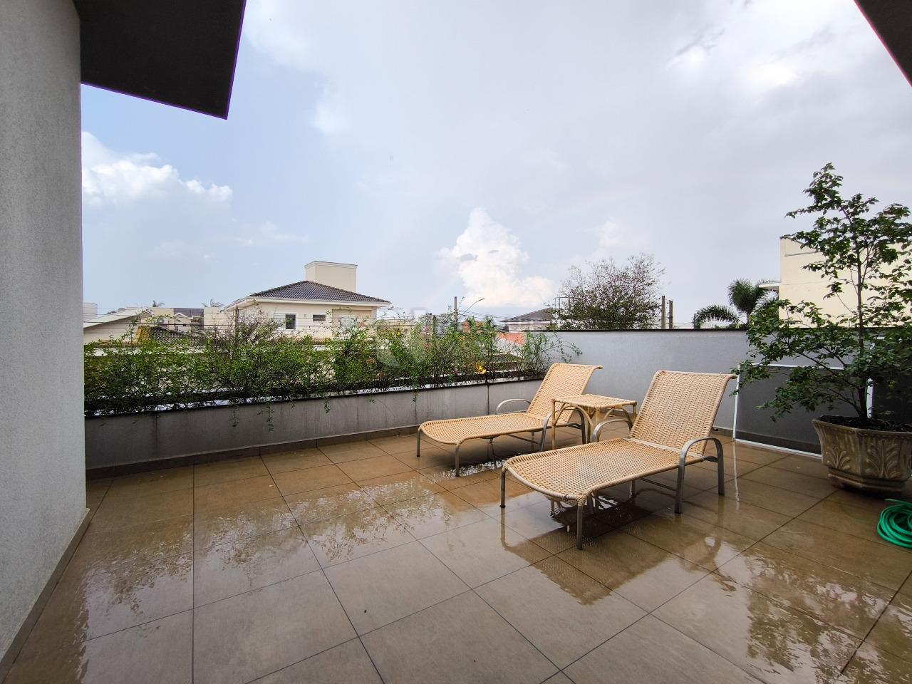 Casa em condomínio à venda no bairro Parque Residencial Roland: TERRAÇO