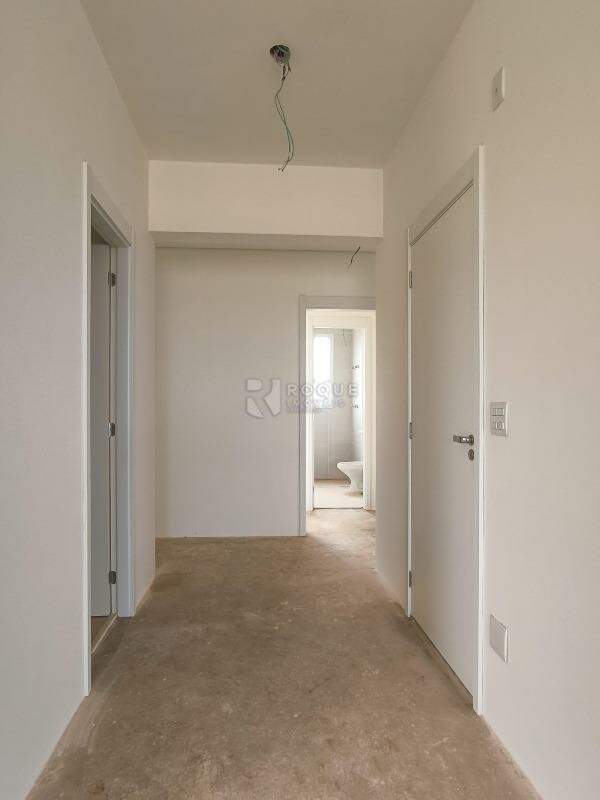 Apartamento à venda no bairro Jardim Aquárius: HALL DE ENTRADA