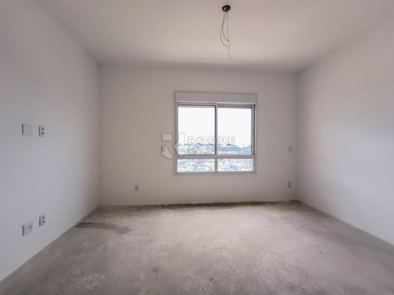 Apartamento à venda no bairro Jardim Aquárius: SUÍTE MASTER