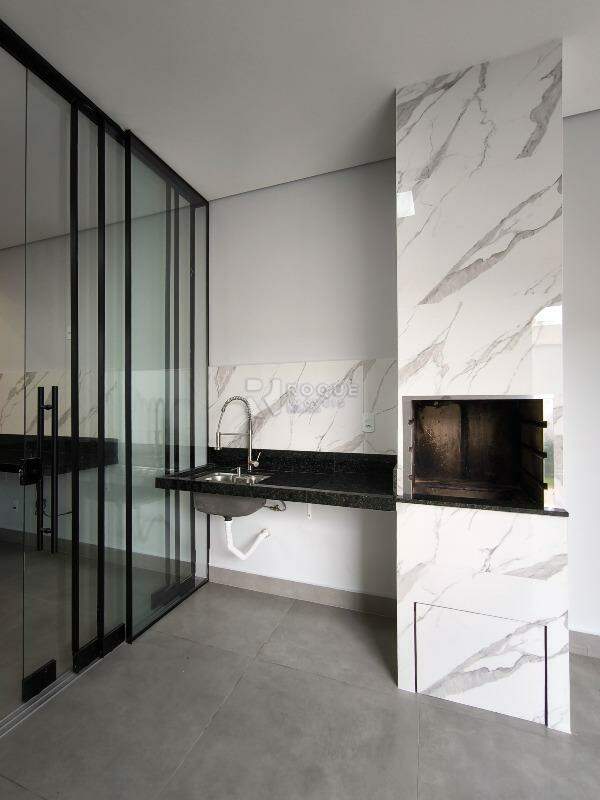 Casa Residencial à venda no bairro Jardim Marajoara: ÁREA GOURMET