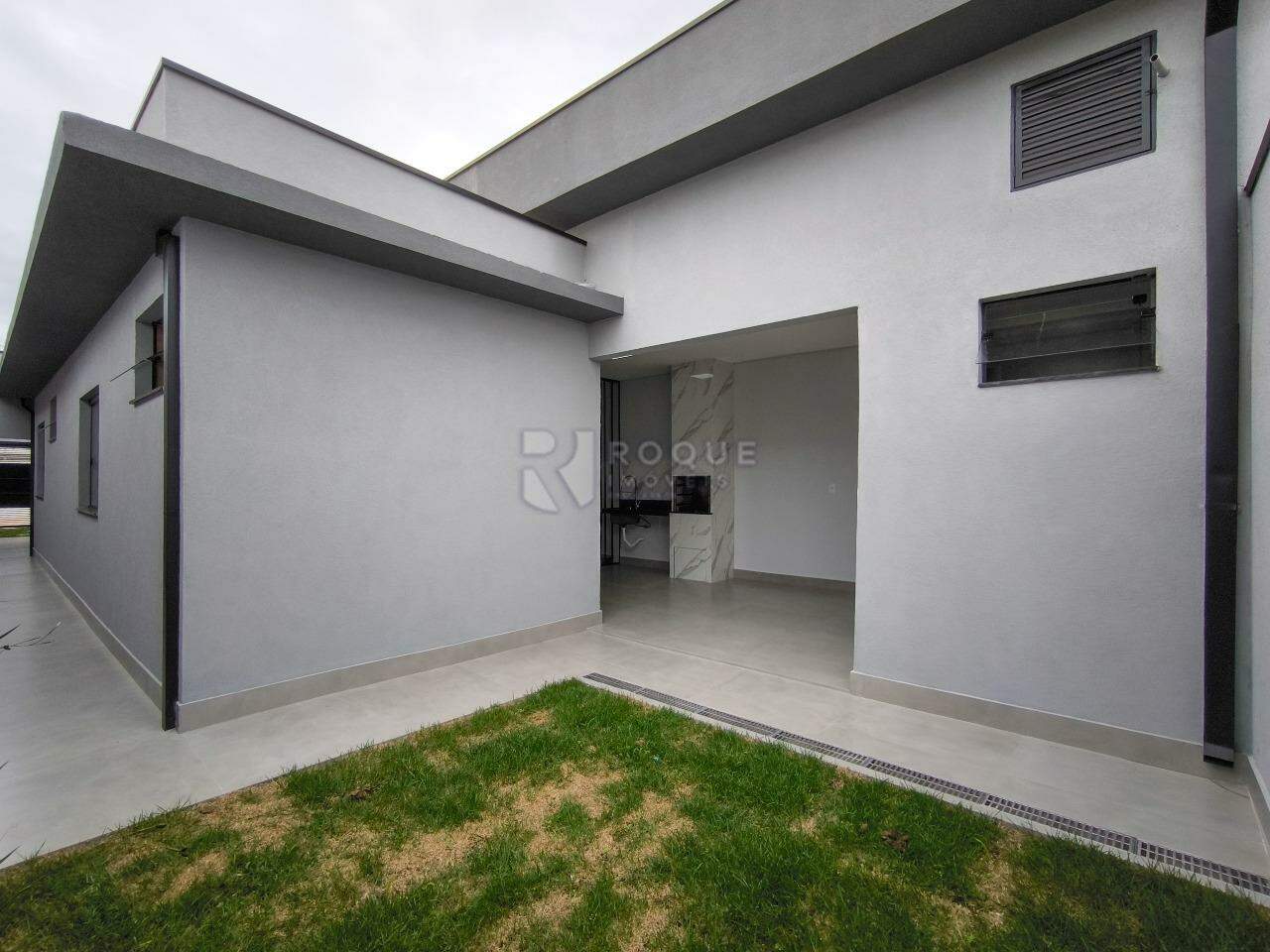 Casa Residencial à venda no bairro Jardim Marajoara: FUNDOS