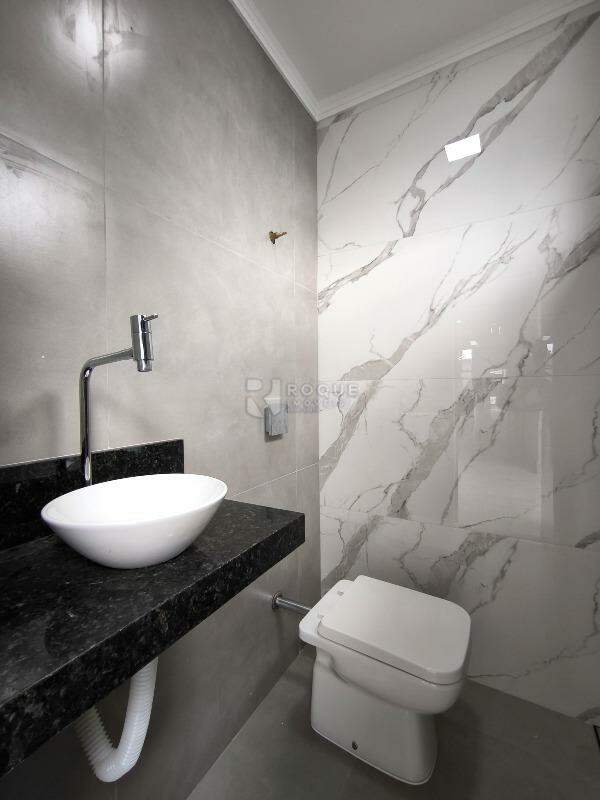 Casa Residencial à venda no bairro Jardim Marajoara: BANHEIRO SOCIAL EXTERNO