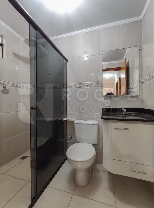 Apartamento para aluguel no bairro Vila Claudia: WC 