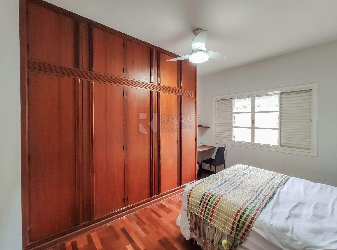 Casa Comercial à venda no bairro Vila São Geraldo: Dormitório 2