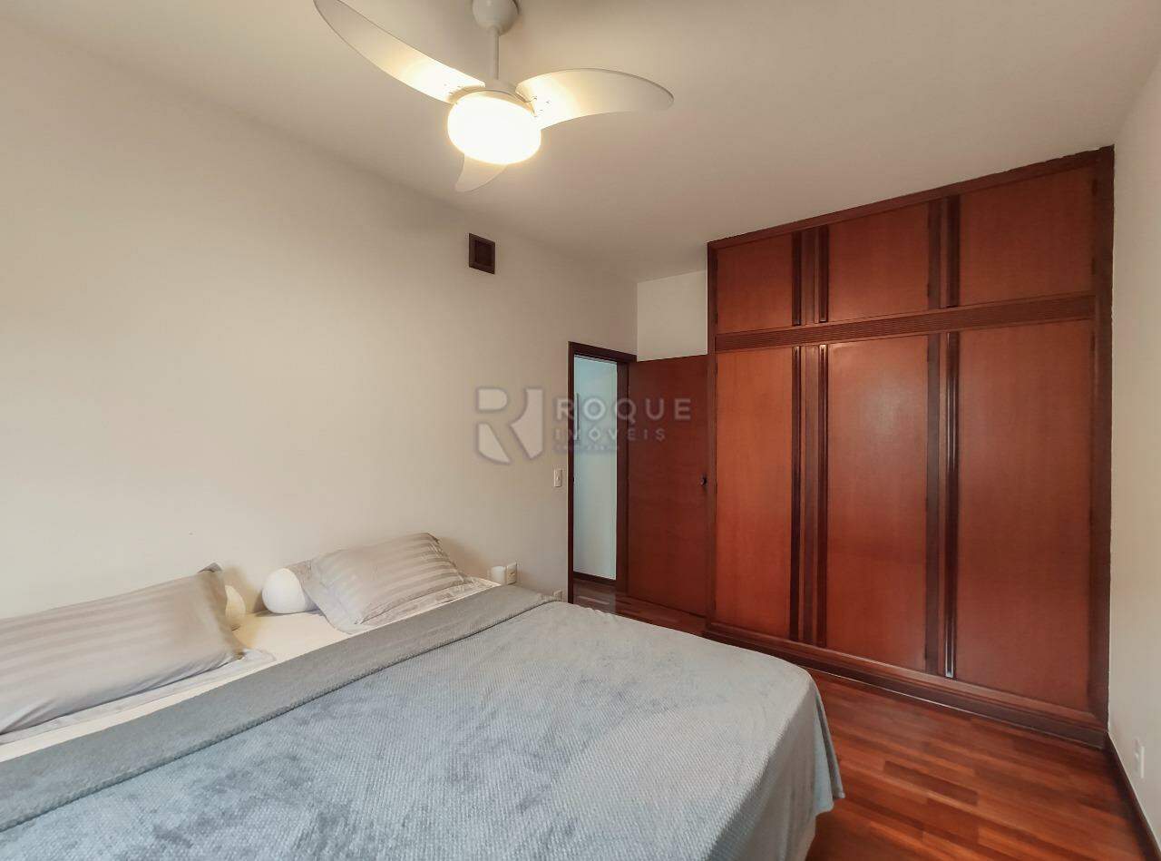 Casa Comercial à venda no bairro Vila São Geraldo: Dormitório 3 suíte 